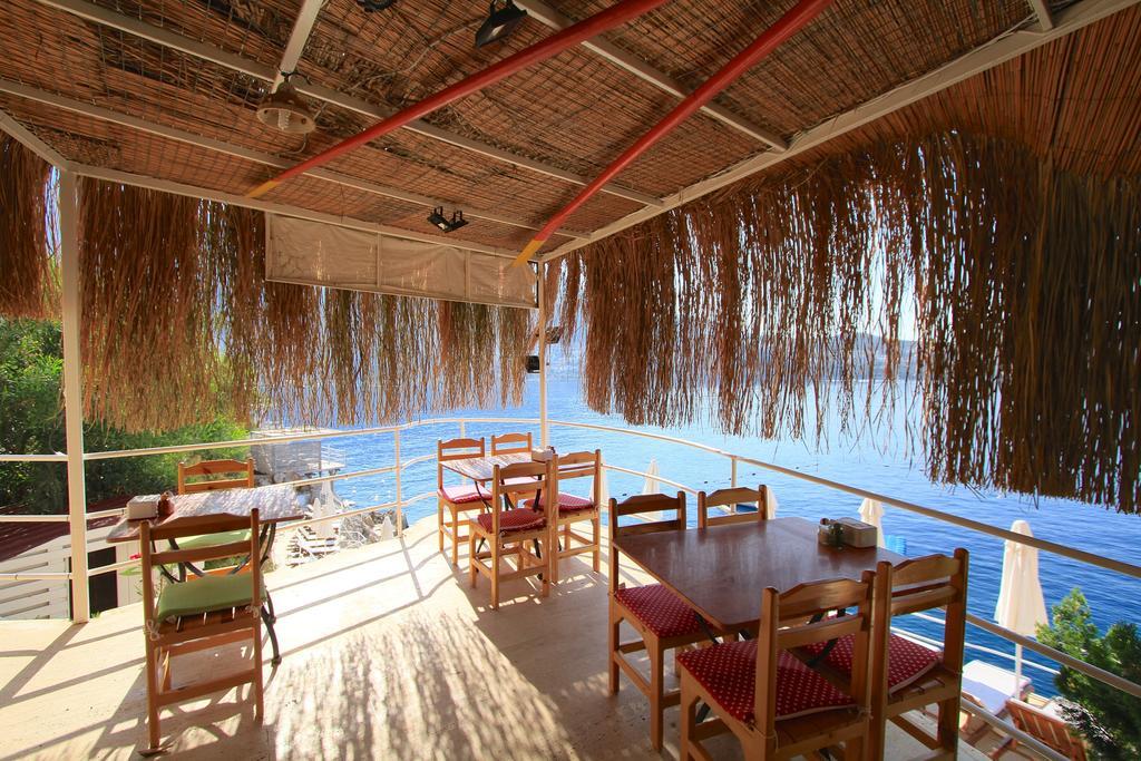 Caretta Hotel Калкан Экстерьер фото