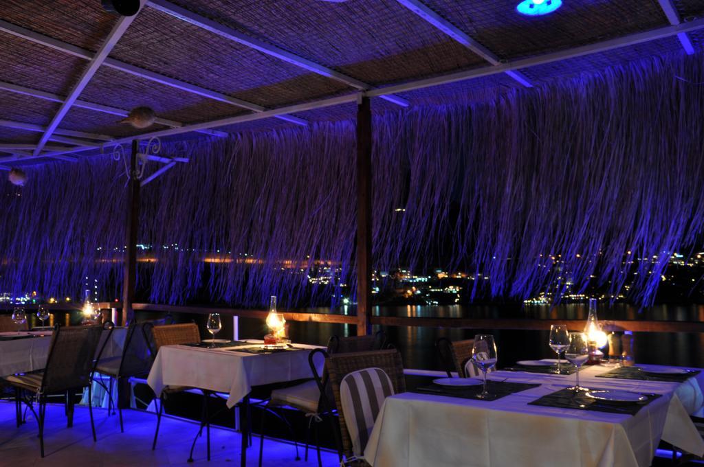 Caretta Hotel Калкан Экстерьер фото