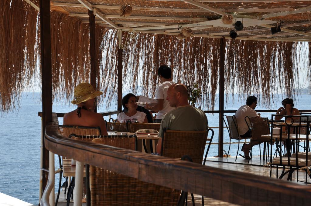Caretta Hotel Калкан Экстерьер фото