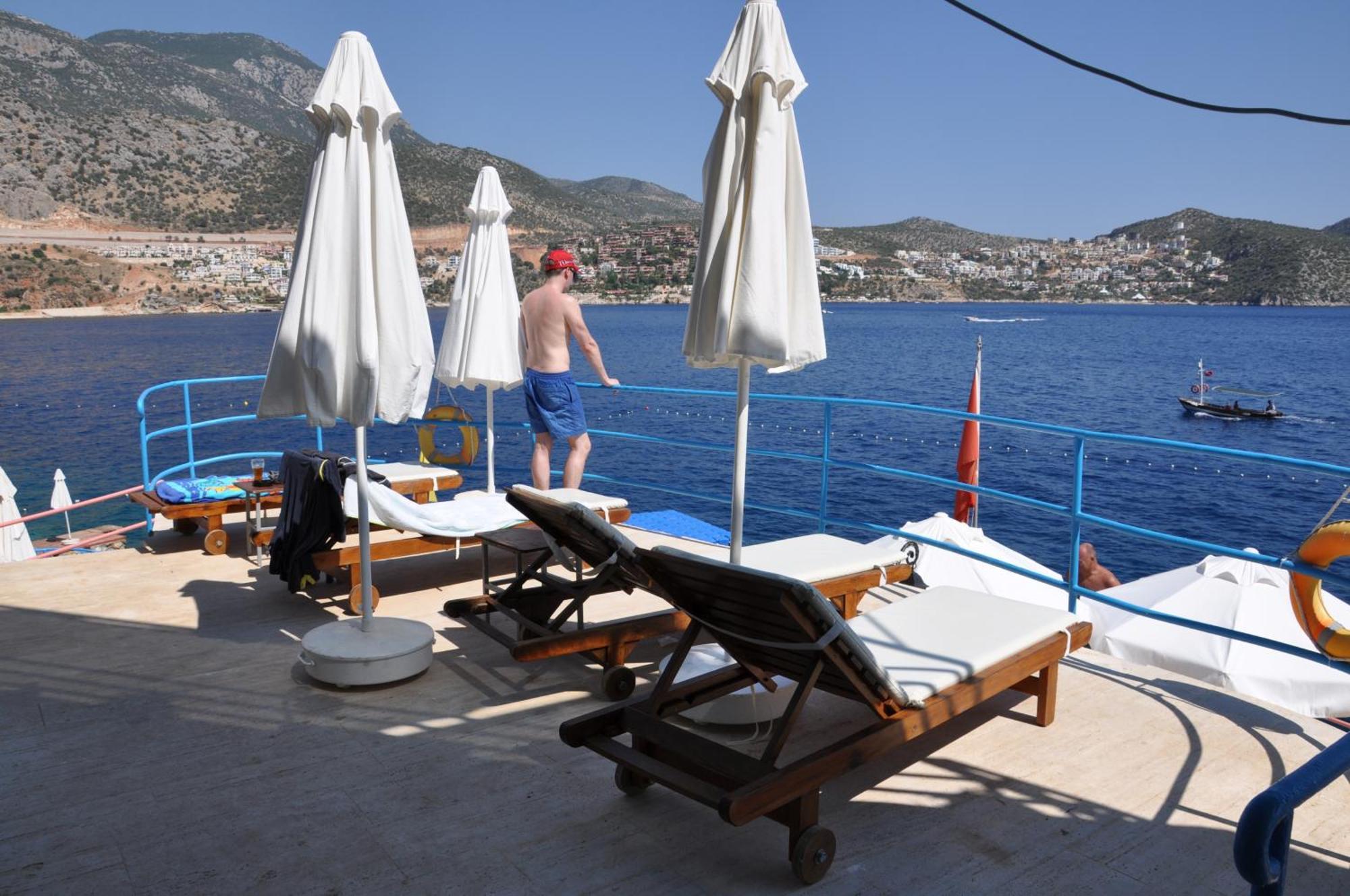 Caretta Hotel Калкан Экстерьер фото